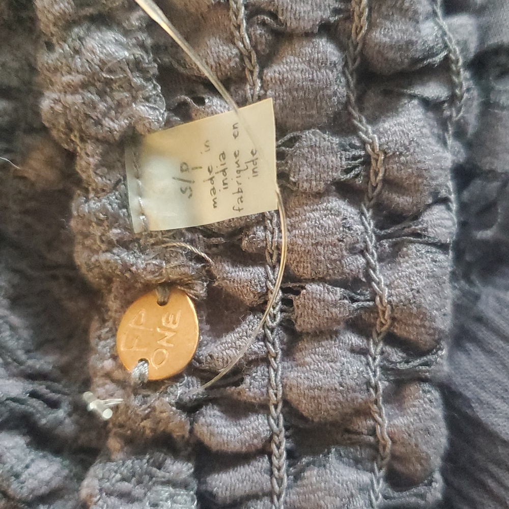 Free People - Picture 4 of 4